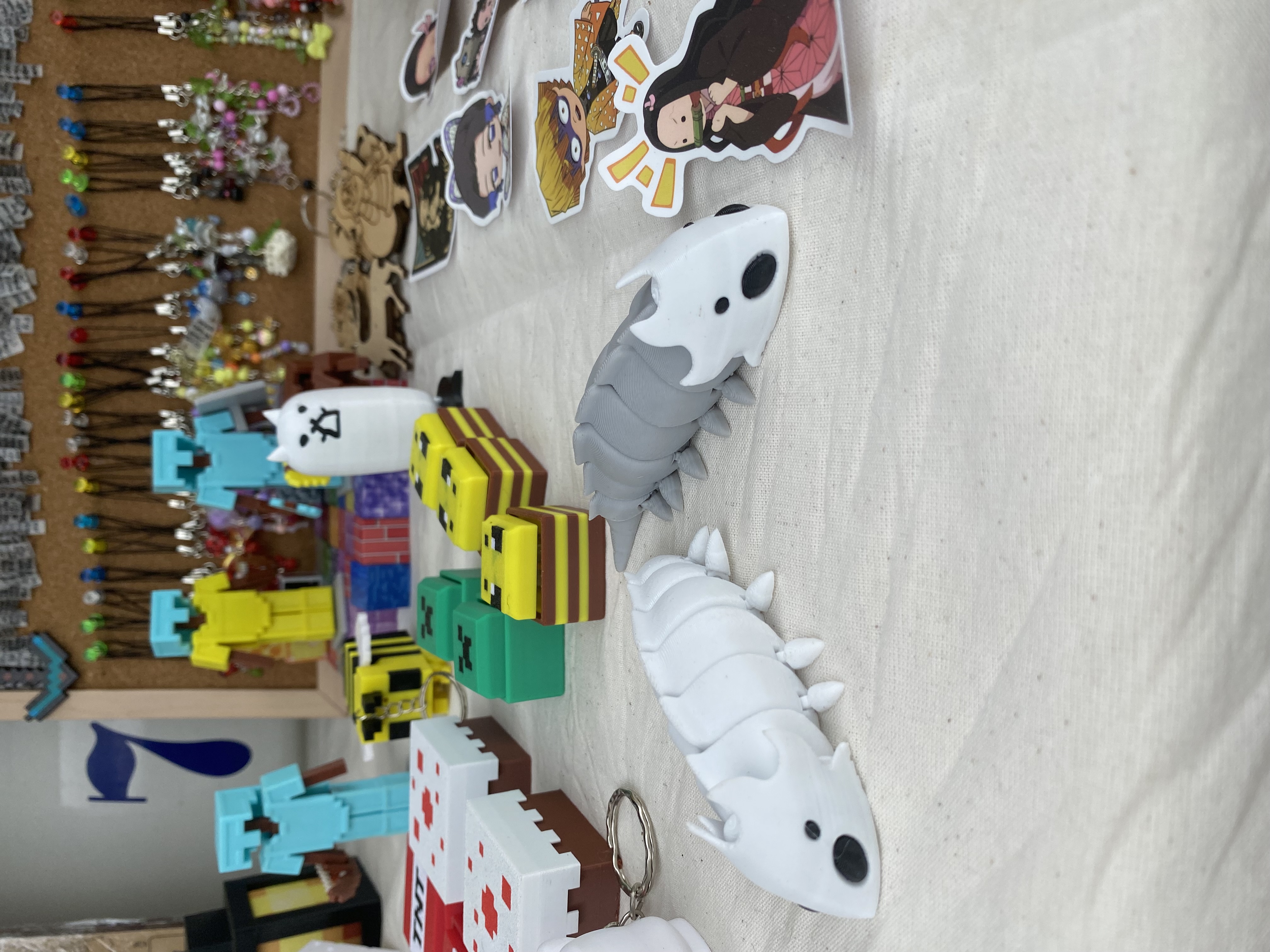 Mô hình game hollow knight 2