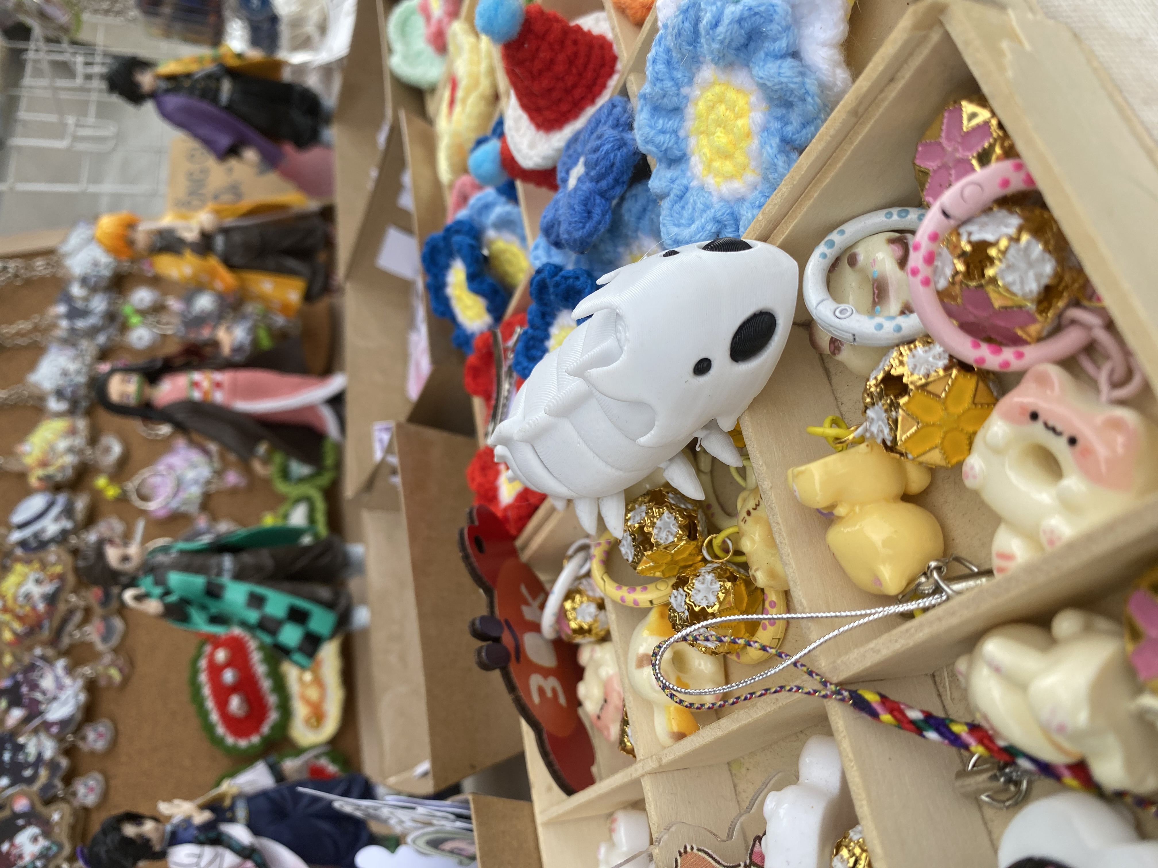 Mô hình game hollow knight 4