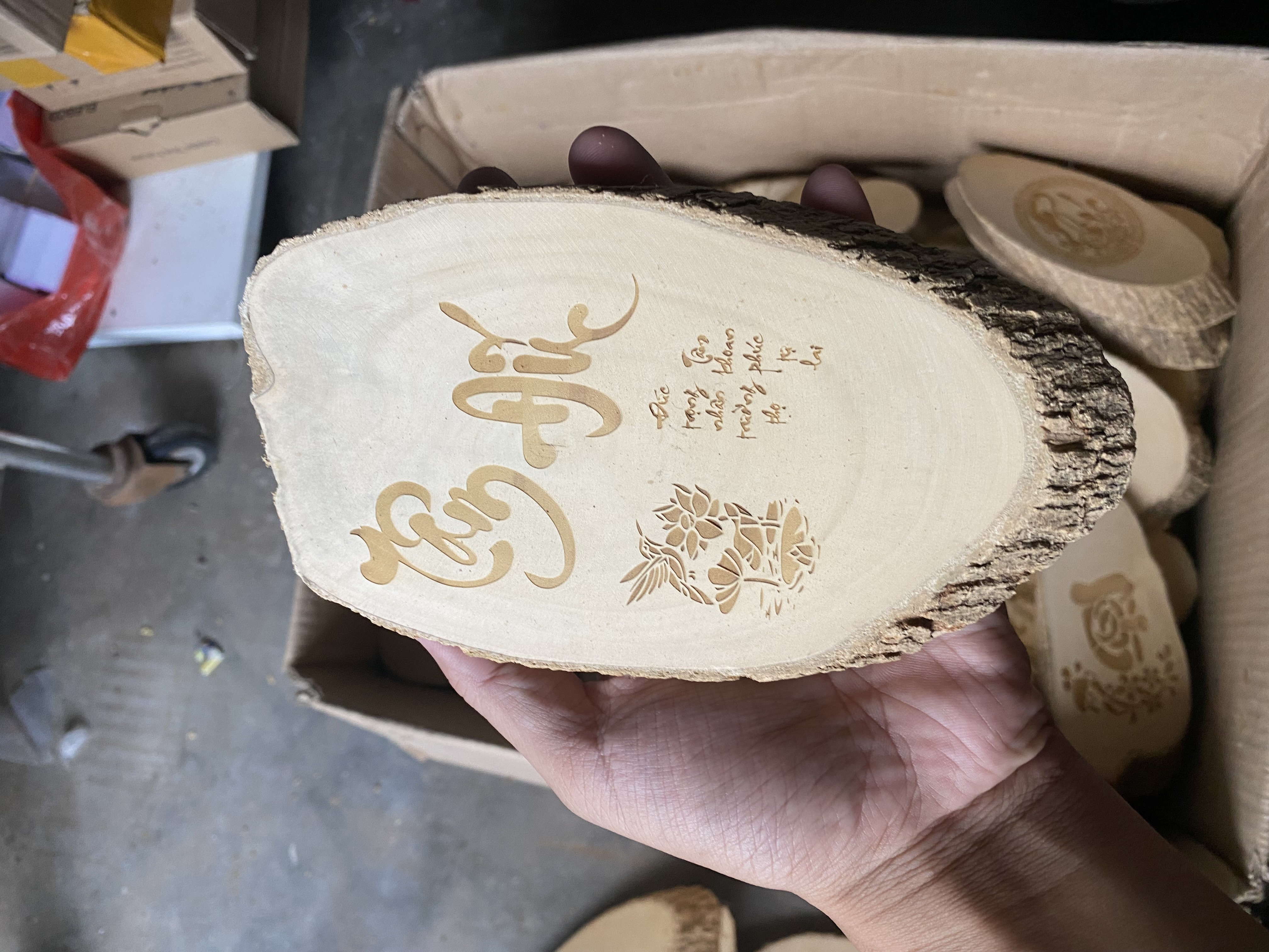 Tranh thư pháp gỗ 15-18 cm 5