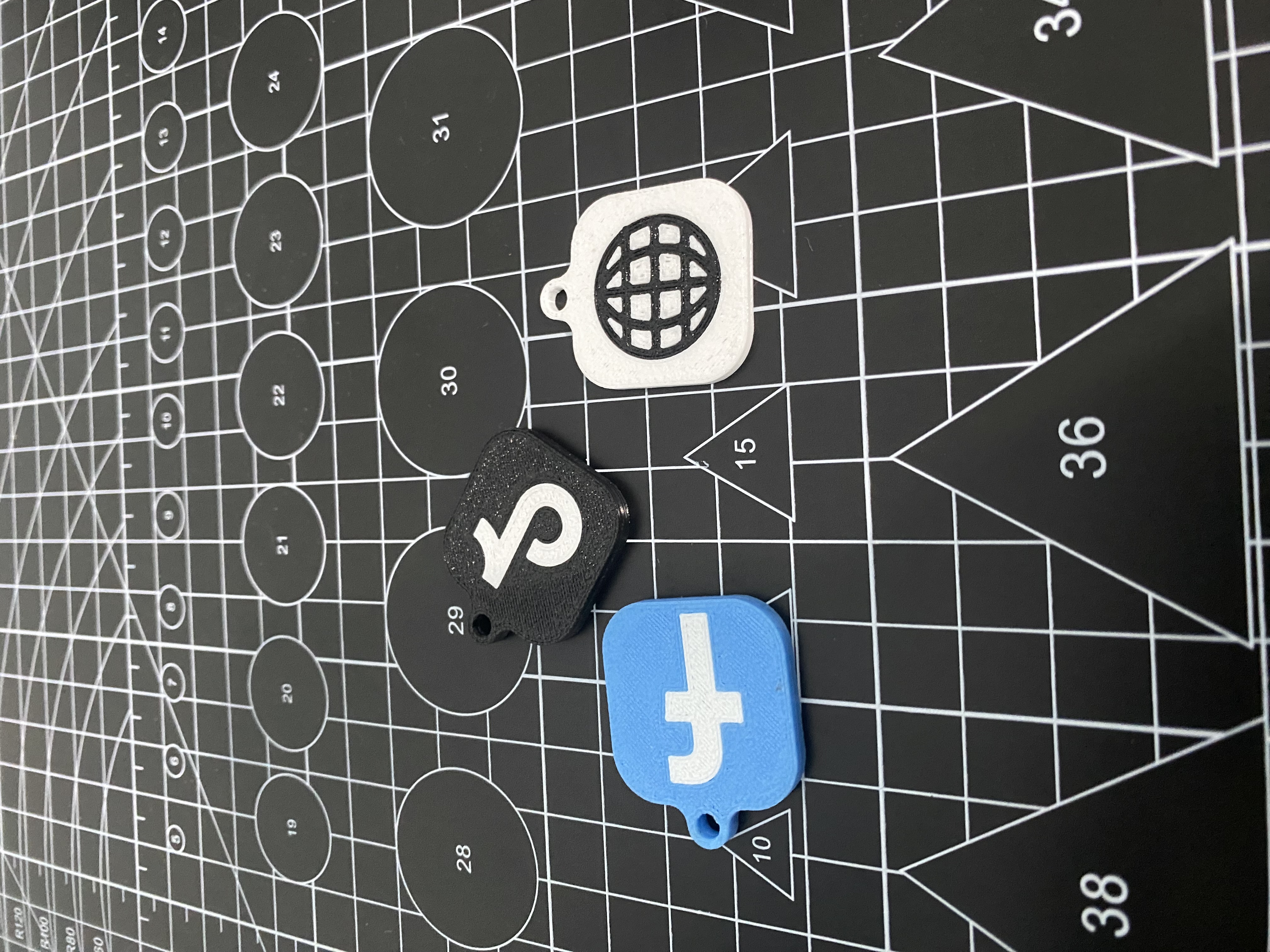 NFC tag theo yêu cầu 2