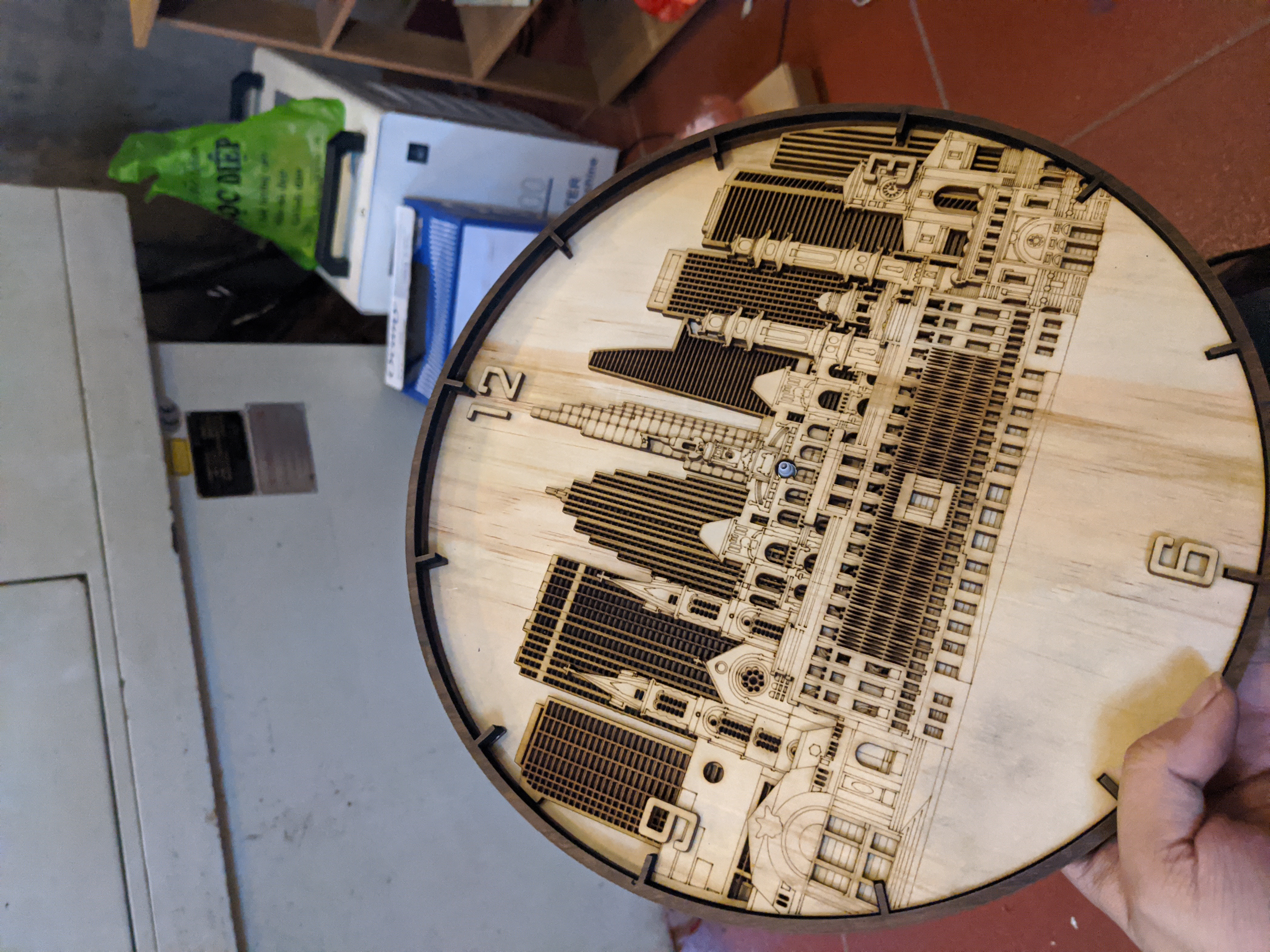 Đồng hồ gỗ custom nhiêu lớp 2