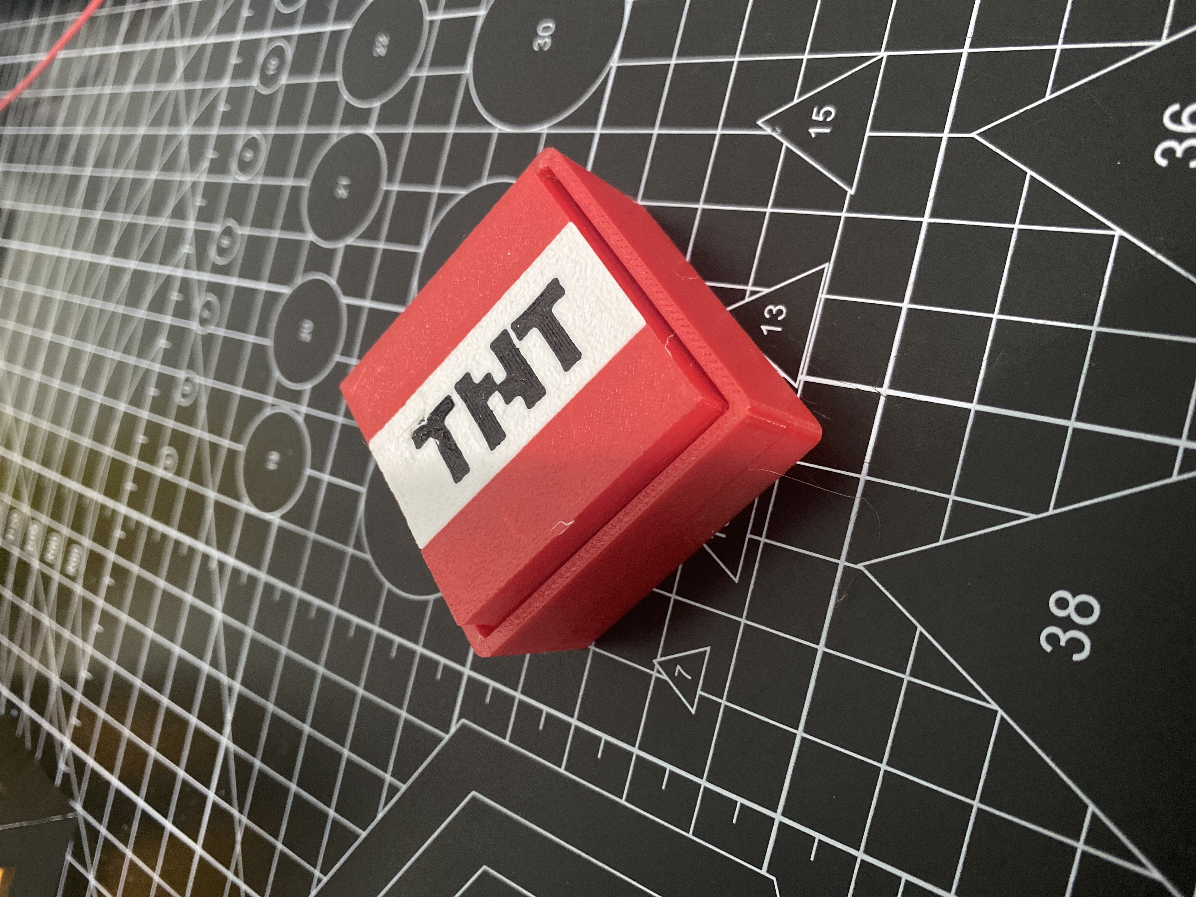 Clicker TNT lớn minecraft